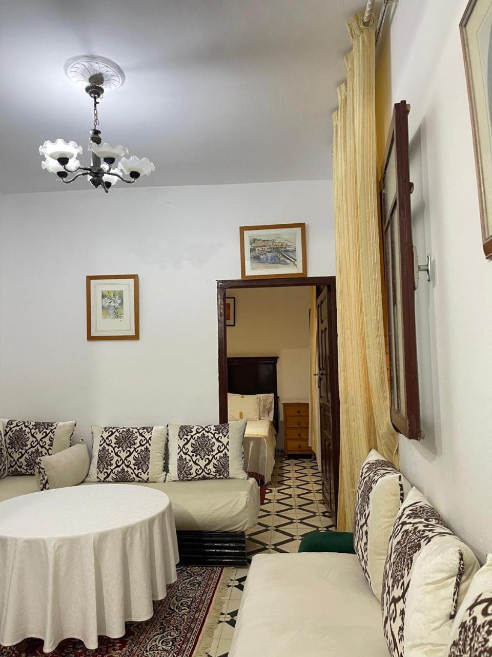 Mehek Apartment อซิลาห์ ภายนอก รูปภาพ