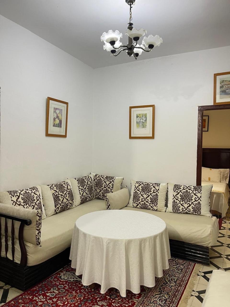 Mehek Apartment อซิลาห์ ภายนอก รูปภาพ