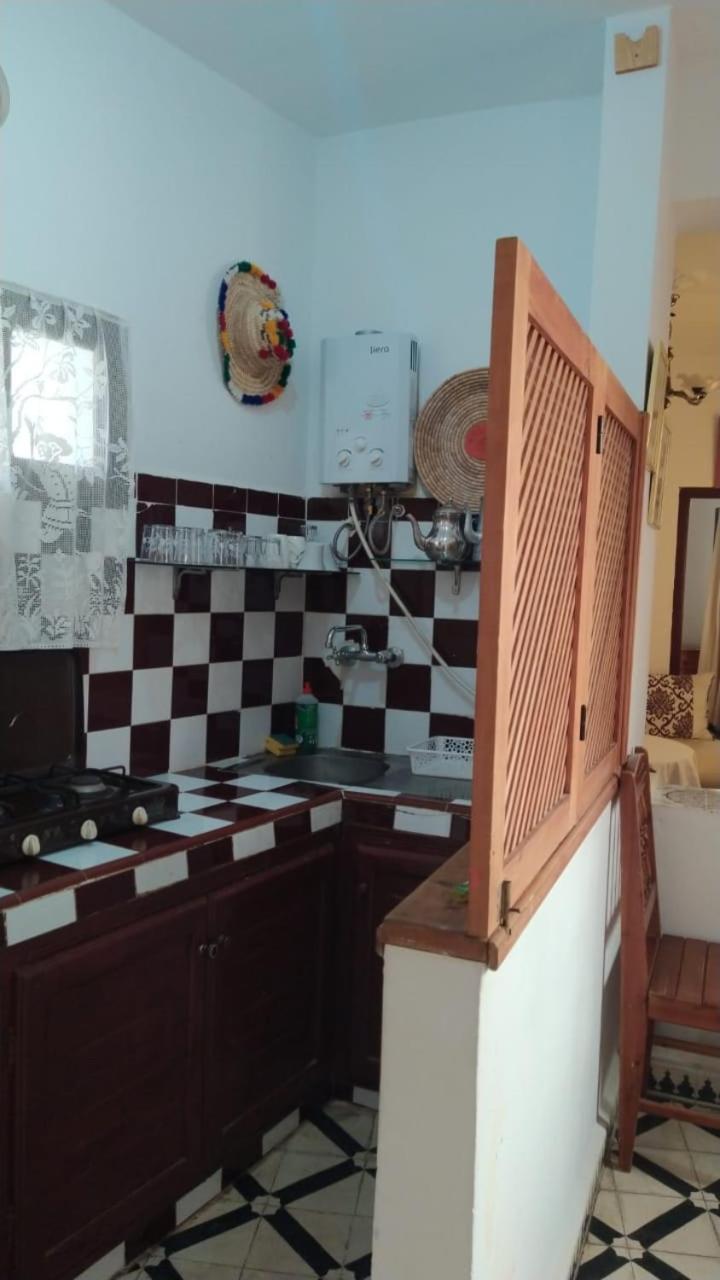 Mehek Apartment อซิลาห์ ภายนอก รูปภาพ